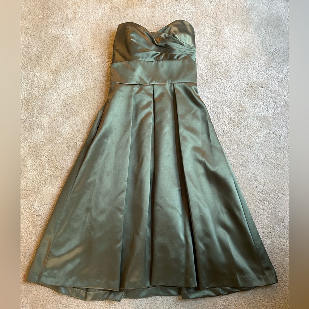 After Six Miss Green Midi A-Line Strapless dress With Sweetheart Neckline
